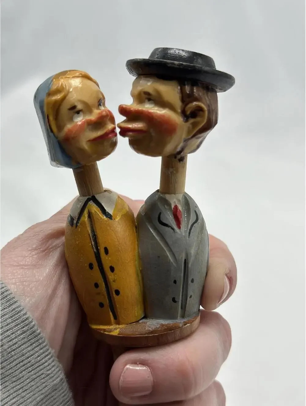 Antique Bottle Stopper Mechanical Kissing Couple Hand Carved